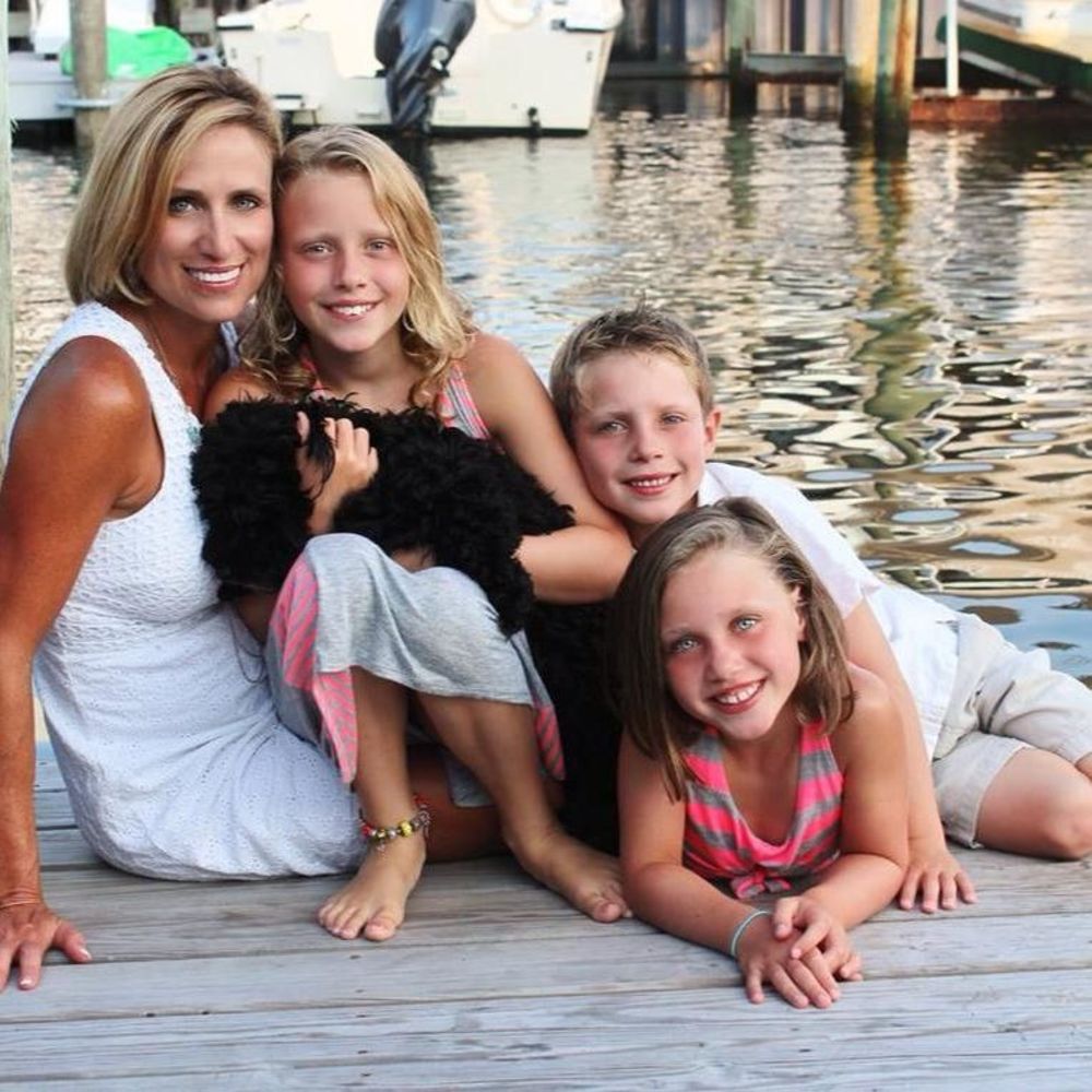 Meet your Posher, Jennifer